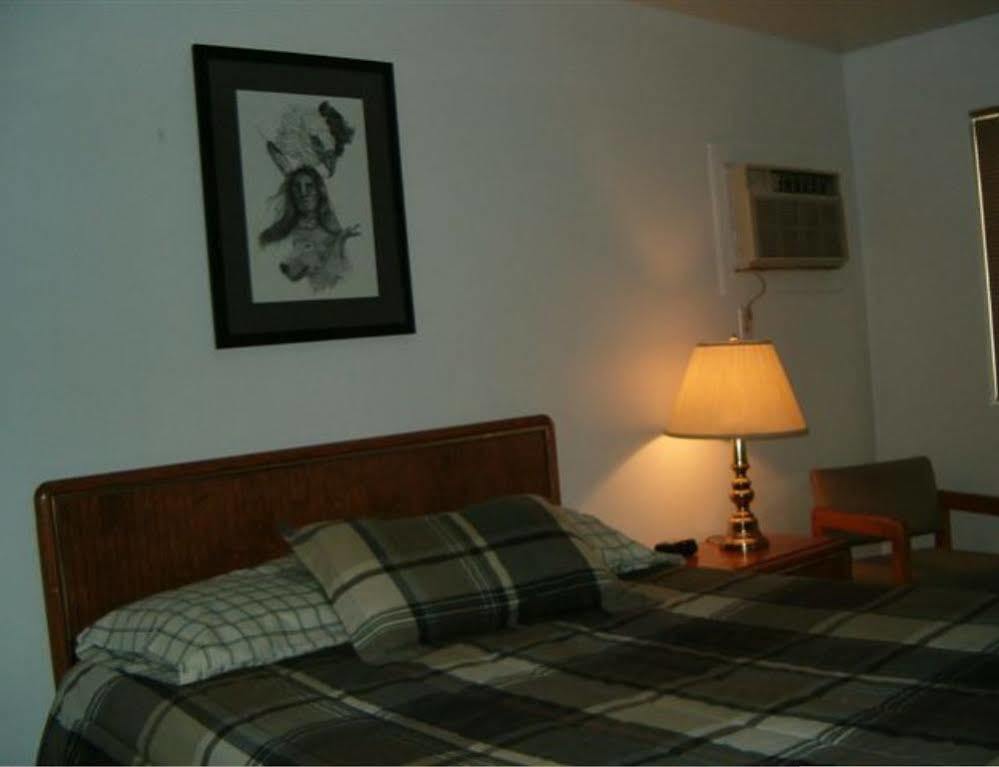 Salmon River Motel Riggins Экстерьер фото